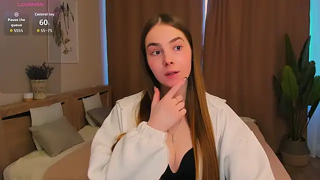 Maddy_Wood_'s cam snapshot