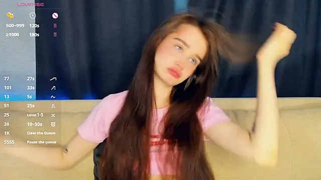 lovelyalivia live sex cam