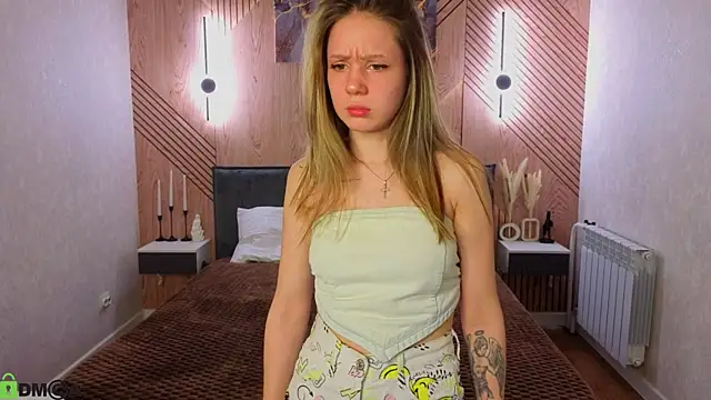 Mini_Allice's cam snapshot