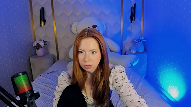 StellaBev's cam snapshot