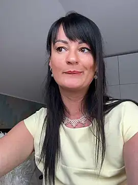 CherryCherry03's cam snapshot