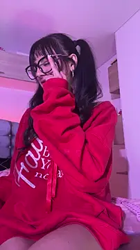 _Lucycherry's cam snapshot