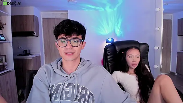 Mikeyvioleta_ live sex cam