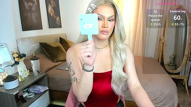 fiftyshadesshera live sex cam