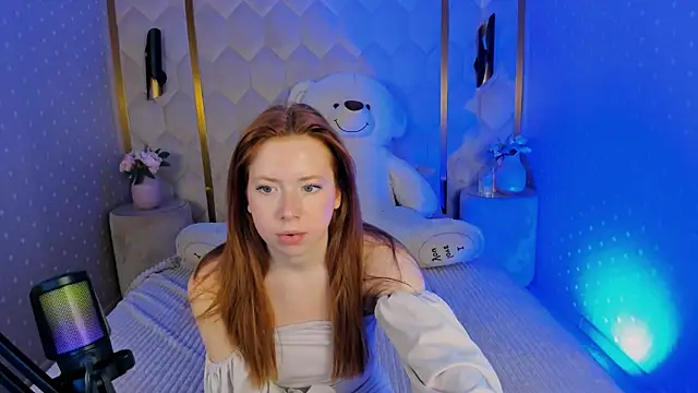 StellaBev's cam snapshot