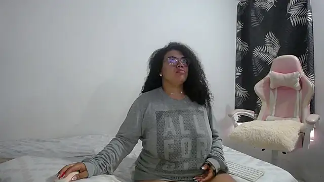 mabigomez00 live sex cam
