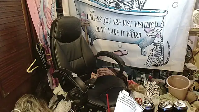 Ombeline1 live sex cam