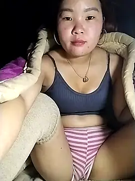 lylylove live sex cam