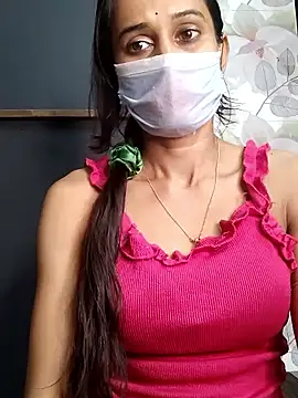 Saharaa's cam snapshot