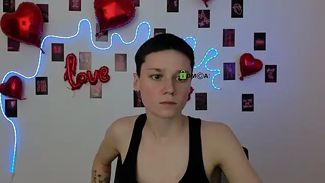 emi_fade live sex cam