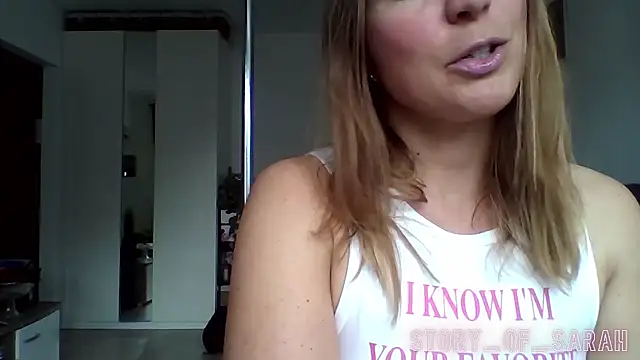 story_of_sarah's cam snapshot