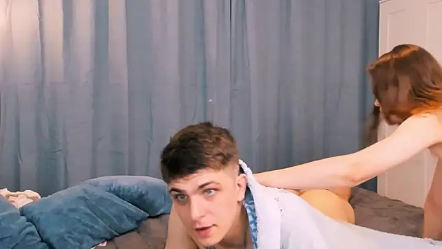 honeyraf live sex cam