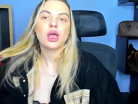 BlankaXCute's cam snapshot