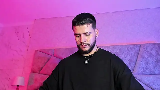 DickGriffith_'s cam snapshot