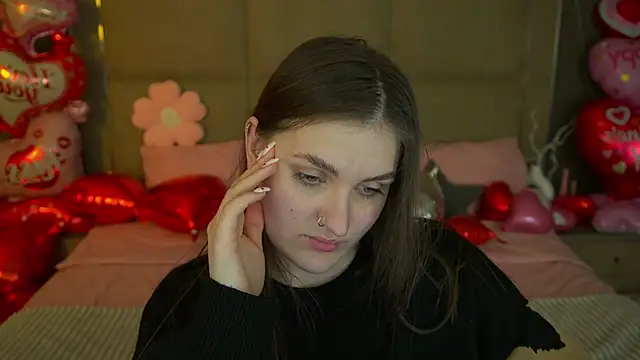 EmmyCharmm's cam snapshot