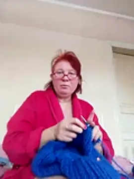 SquirrelFine's cam snapshot