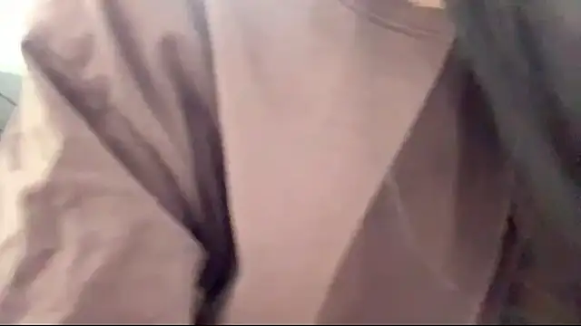 SweetMiaXO's cam snapshot