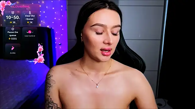 Veronica_Larsson's cam snapshot