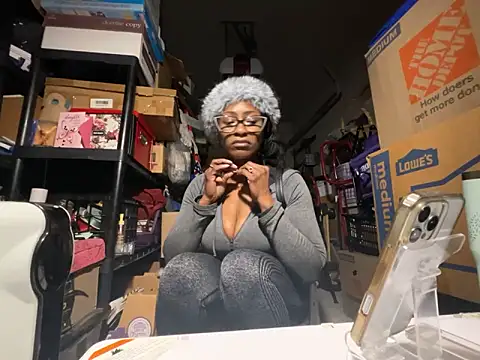 wynterheat live sex cam