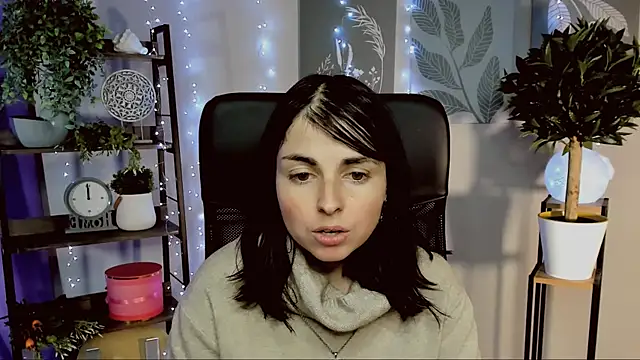 MartaEdams's cam snapshot