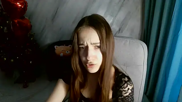 olivia_by's cam snapshot