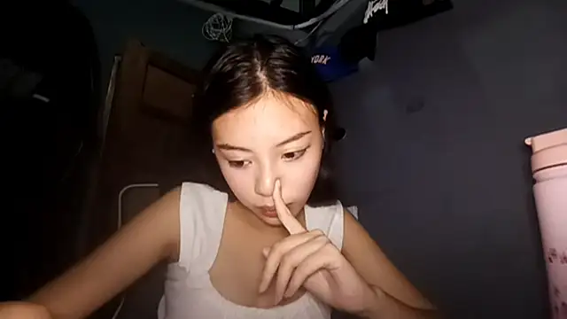 VerdieHallisey's cam snapshot