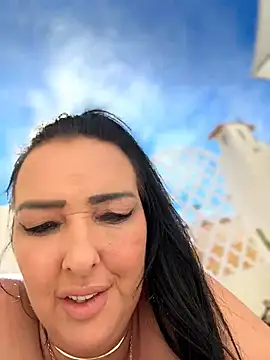 TiffanyRoxx live sex cam