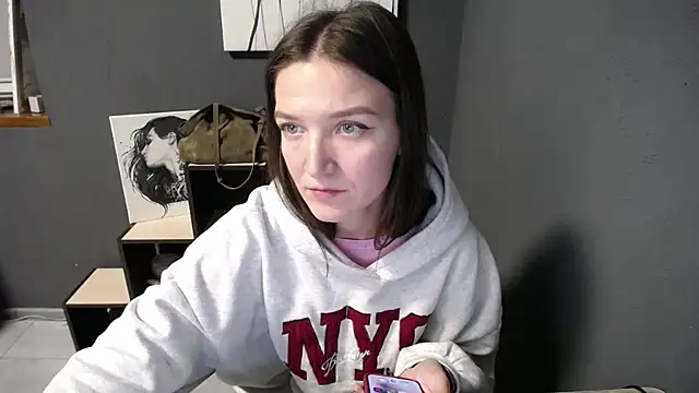 shining_pearl_'s cam snapshot