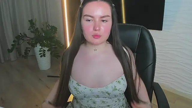 Mia_Milkvey's cam snapshot