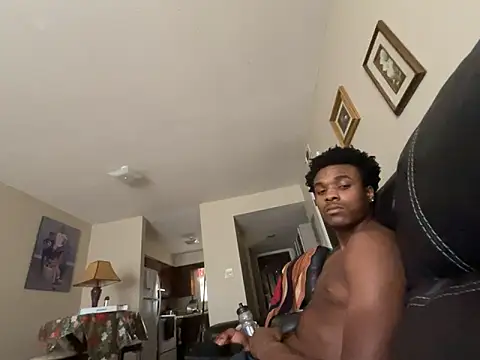 Bigdicktrick227 live sex cam