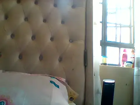 Ntombizodwa10's cam snapshot