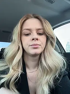 Love_Bri's cam snapshot