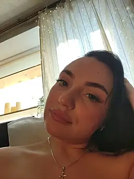 HotDevilGirl_'s cam snapshot