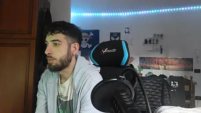 maestroboris95 live sex cam