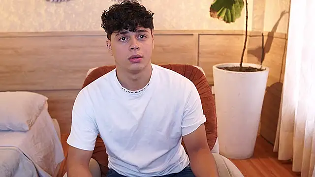 Ethan_occonor live sex cam