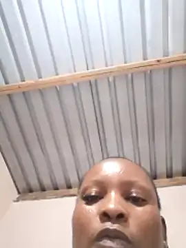 Yummyboomsbb's cam snapshot