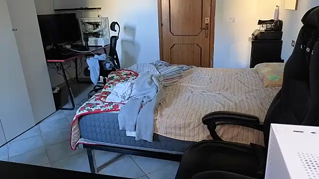 Al3xox02 live sex cam