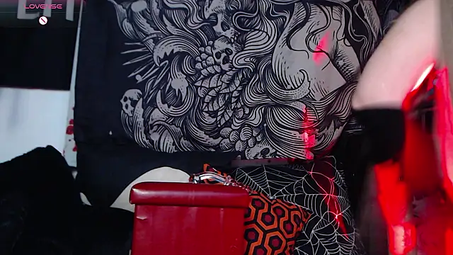 Silentmary live sex cam