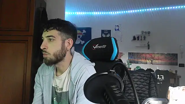 maestroboris95's cam snapshot