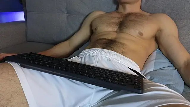 SultryAndrewww live sex cam