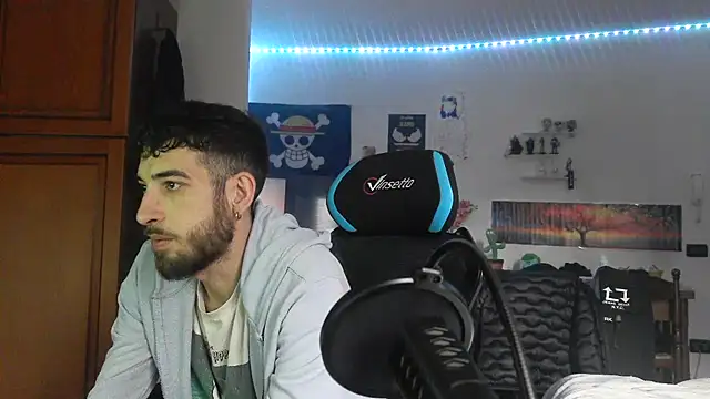 maestroboris95 live sex cam