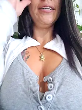 VALERY-03_ live sex cam