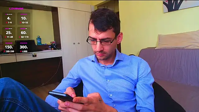 HungEddy's cam snapshot