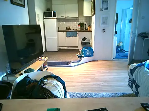 mihaimichael's cam snapshot