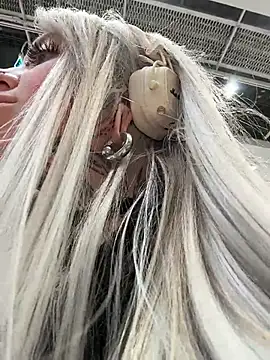 Chiibi's cam snapshot