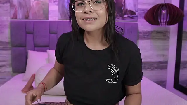 Celeste_Urgirl's cam snapshot