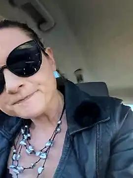 Samira-Summer's cam snapshot