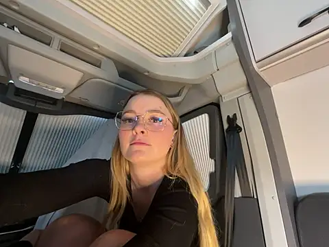 melanieTesss's cam snapshot