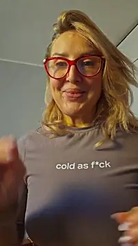 MariaRichi_'s cam snapshot