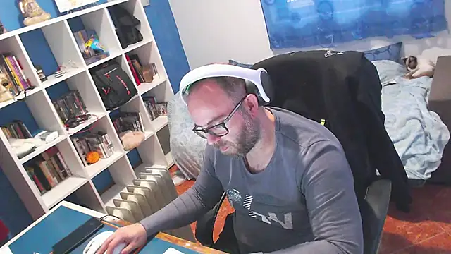 ravingr4d4's cam snapshot